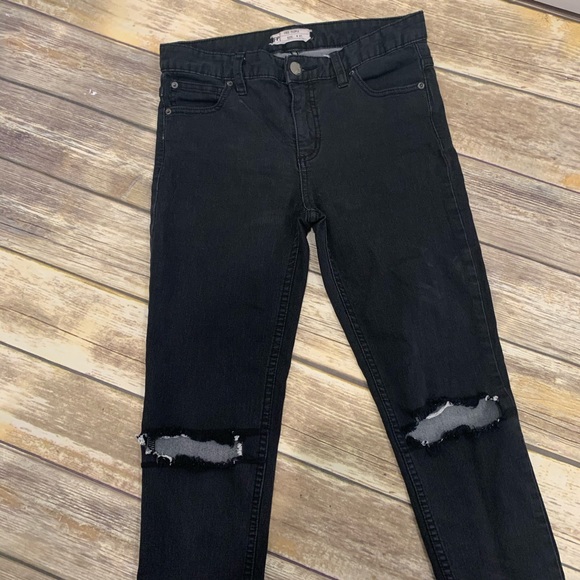 Free People Black Ripped Knee Skinny Jeans - Picture 7 of 7